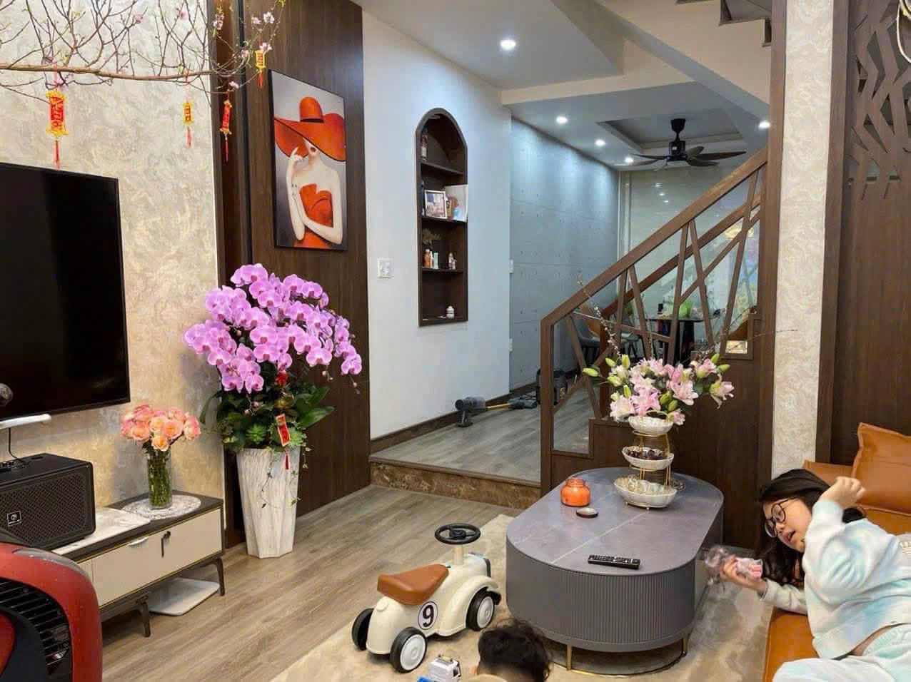 MN2577. CHO THUÊ NHÀ MẶT NGÕ TRỰC CÁT 4 NGỦ ĐỒ CƠ BẢN